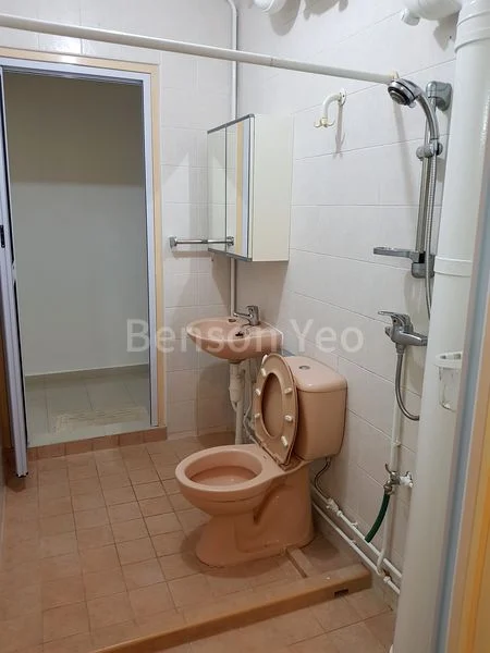 5 Room (5A) HDB for Rent in 153A Lorong 1 Toa Payoh - Image 13