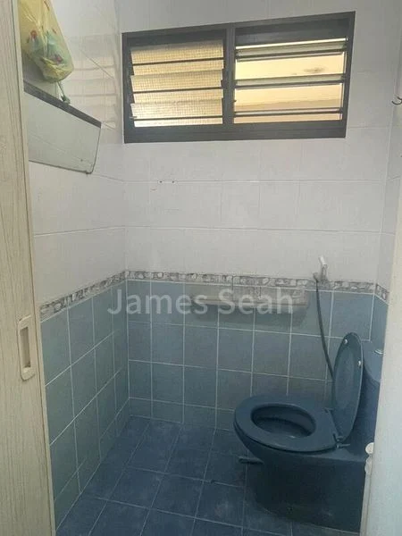 3 Room (3A) HDB for Sale in  713 Clementi West Street 2 - Image 9