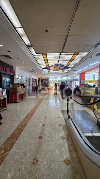 Shop / Shophouse for Rent: High Street Centre - Image 5