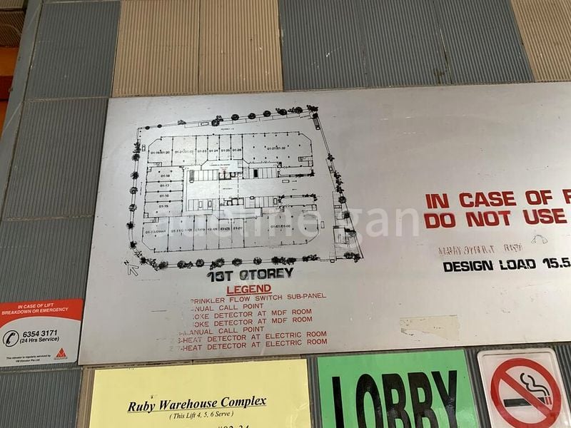 Light Industrial (B1) for Rent: Ruby Warehouse Complex - Image 6