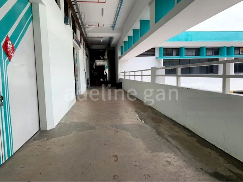 Light Industrial (B1) for Rent: Ruby Warehouse Complex - Image 1