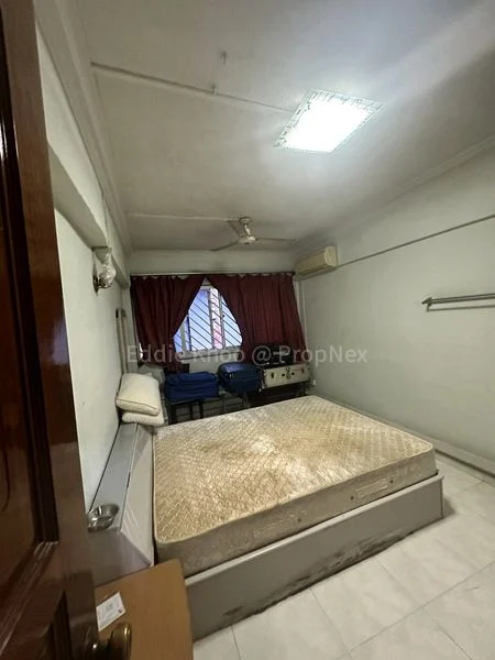 4 Room (4A) HDB for Sale in  637 Veerasamy Road - Image 2