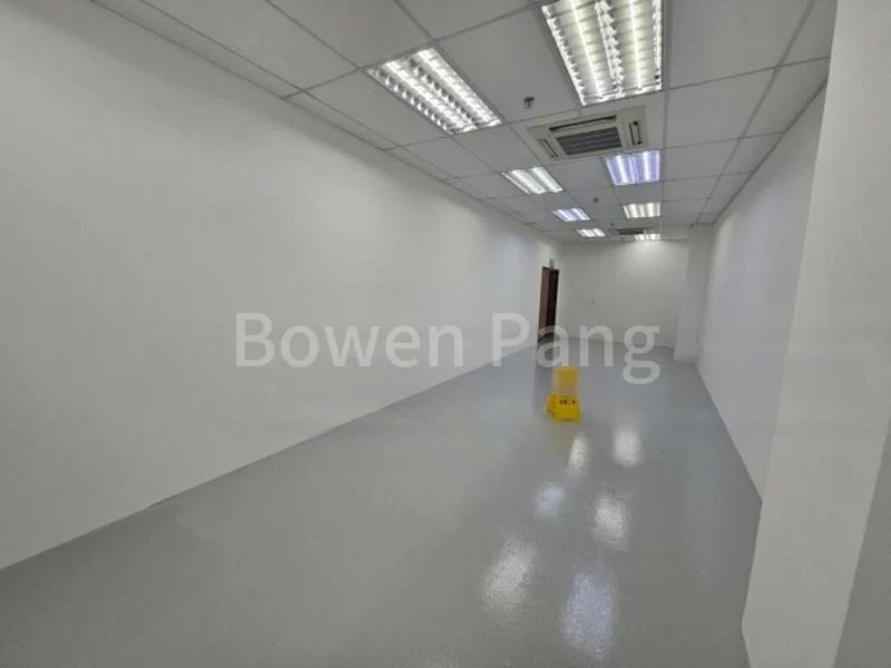 Light Industrial (B1) for Rent: Woodlands 11 - Image 2