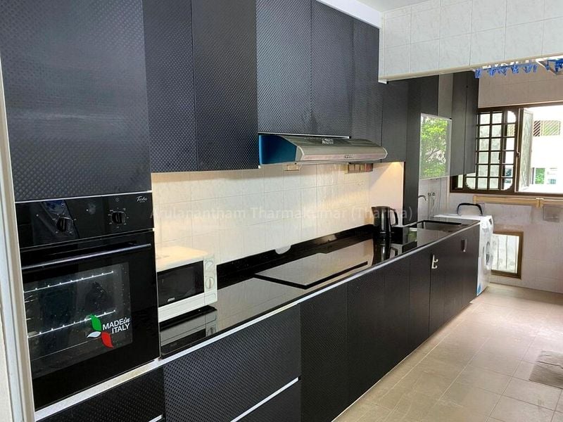 5 Room (5I) HDB for Sale in  176B Edgefield Plains - Image 2