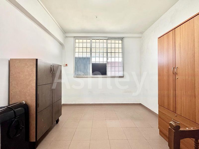 Common Room (HDB) for Rent in  139 Bedok Reservoir Road - Image 4
