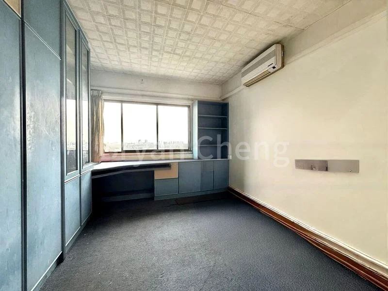 3 Bed Apartment (Condo) for Sale in Laguna Park - Image 8