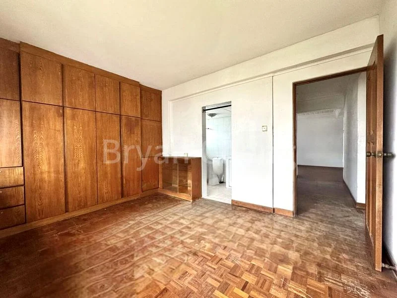 3 Bed Apartment (Condo) for Sale in Laguna Park - Image 7