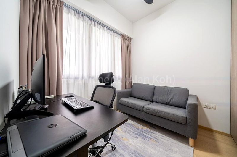 2 Bed Condo for Sale in Amber 45 - Image 7