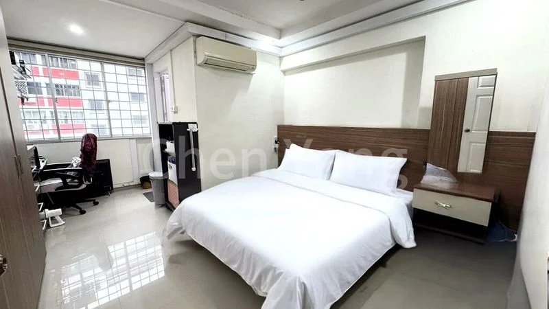 4 Room (4A) HDB for Sale in  16 Toh Yi Drive - Image 3