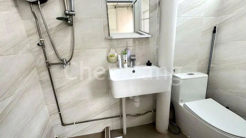 4 Room (4A) HDB for Sale in  16 Toh Yi Drive - Image 5