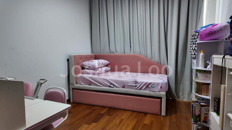 4 Bed Terraced House (Landed) for Sale in  Chapel Lodge - Image 13