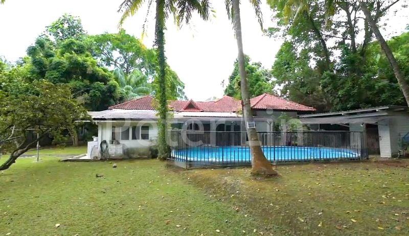 5 Bed Bungalow (Landed) for Sale in  Tanglin Hill Villas - Image 1