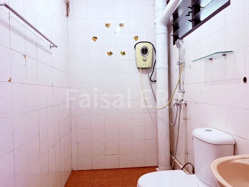 4 Room (4A) HDB for Rent in  274 Toh Guan Road - Image 11