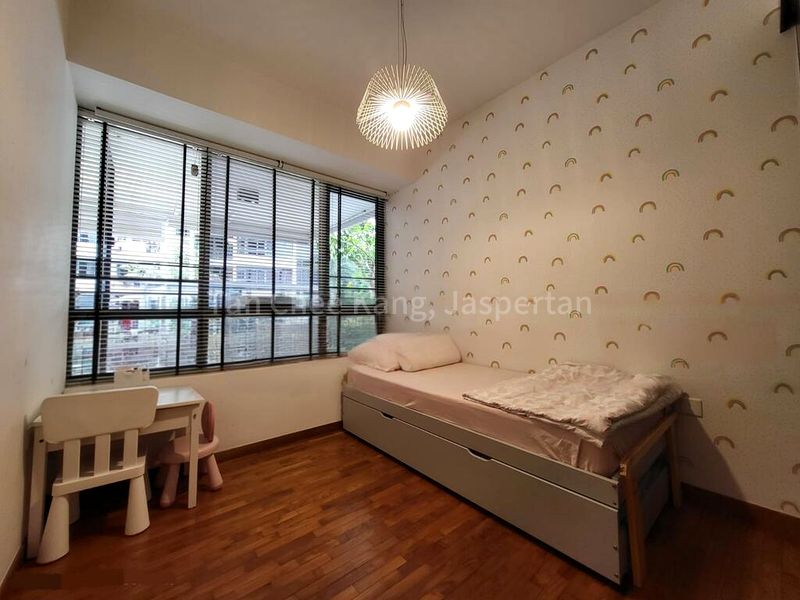 3 Bed Condo for Sale in 8 @ Woodleigh - Image 2