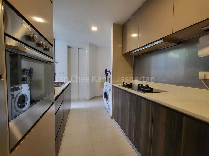 3 Bed Condo for Sale in 8 @ Woodleigh - Image 8