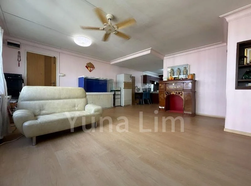 4 Room (4A) HDB for Sale in  635 Hougang Avenue 8 - Image 4