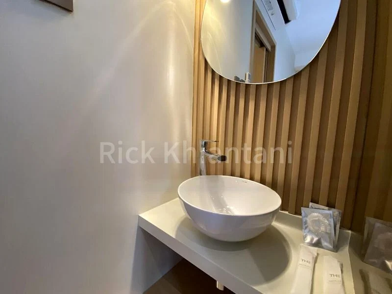 1 Bed Condo for Rent in  2 Mount Elizabeth Link - Image 12
