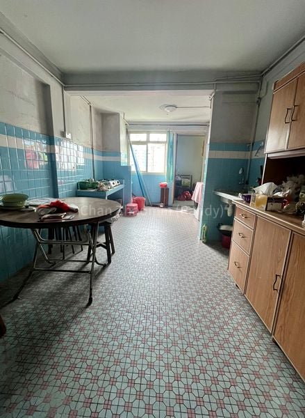 3 Room (3I) HDB for Sale in 23 Bendemeer Road - Image 4