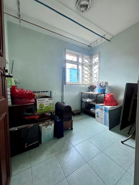 3 Room (3I) HDB for Sale in 23 Bendemeer Road - Image 5