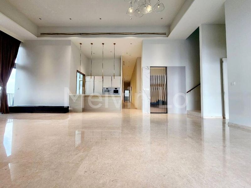 5 Bed Condo for Rent in  UIC Building - Image 13