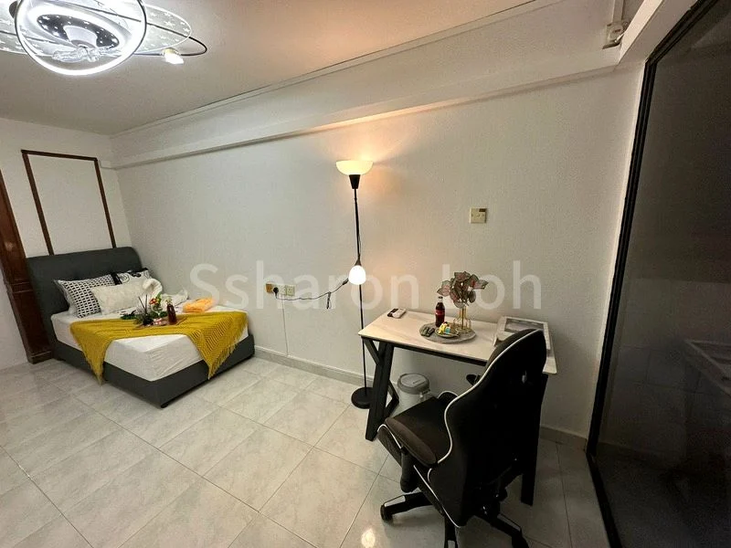 Common Room (Condo) for Rent in Loyang Valley - Image 6