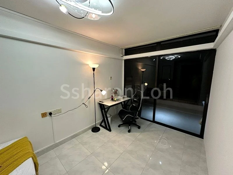Common Room (Condo) for Rent in Loyang Valley - Image 2