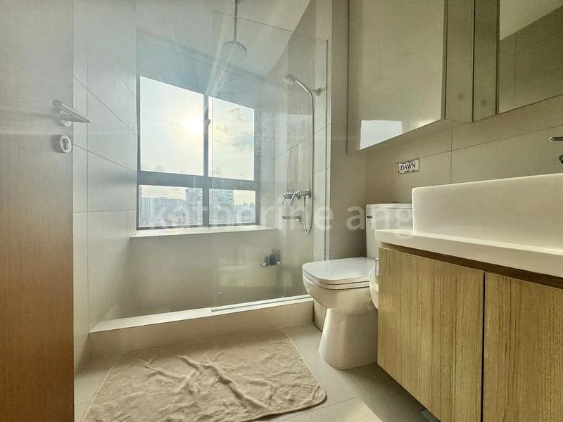 2 Bed Condo for Sale in Beacon Heights - Image 2