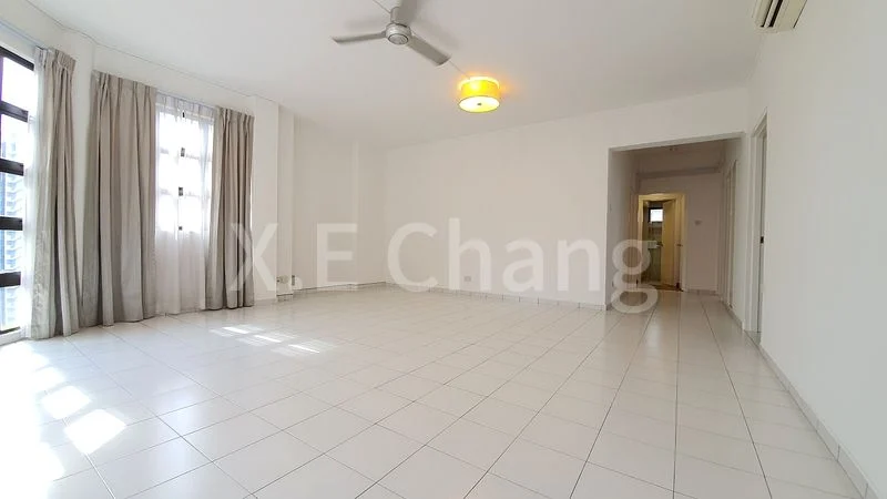 3 Bed Apartment (Condo) for Rent in  Parkway View - Image 4