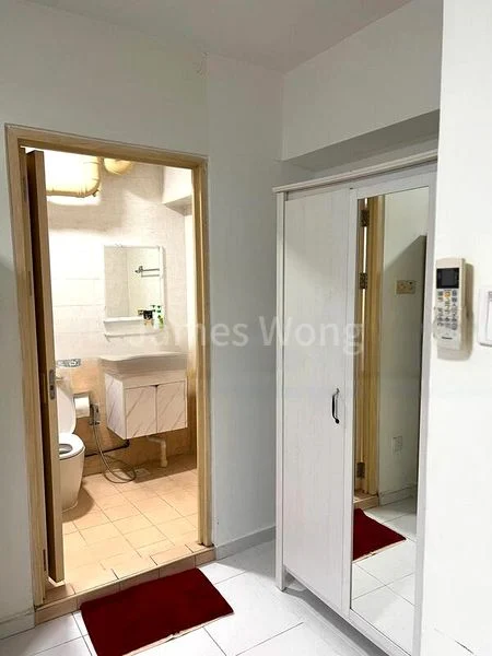 5 Room (5I) HDB for Rent in  200A Sengkang East Road - Image 8