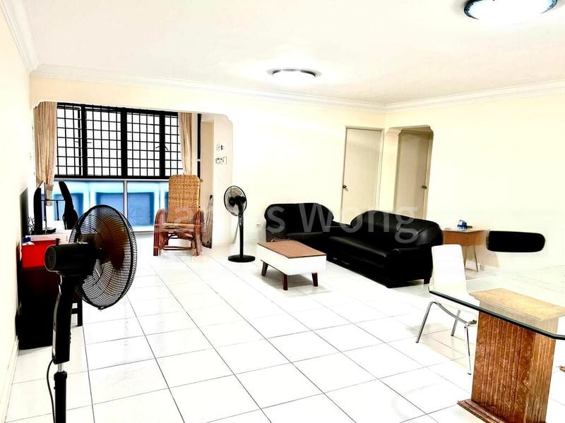 5 Room (5I) HDB for Rent in  200A Sengkang East Road - Image 6