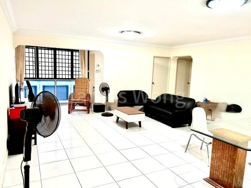 5 Room (5I) HDB for Rent in  200A Sengkang East Road - Image 10
