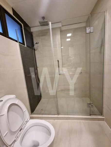 4 Bed Condo for Rent in  Parkway View - Image 10