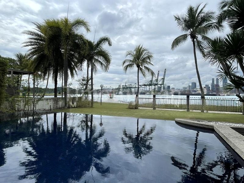 5 Bed Bungalow (Landed) for Sale in  Ocean Drive - Image 1