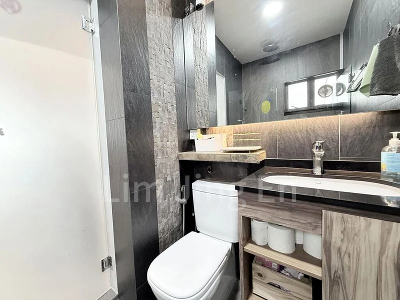 Executive HDB for Rent in  310B Anchorvale Road - Image 5