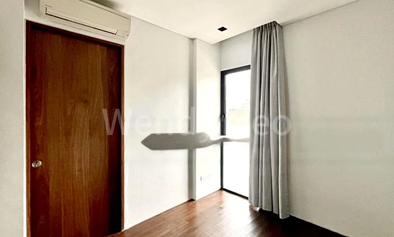 5 Bed Semi-Detached House (Landed) for Rent in  Dunearn Estate - Image 7