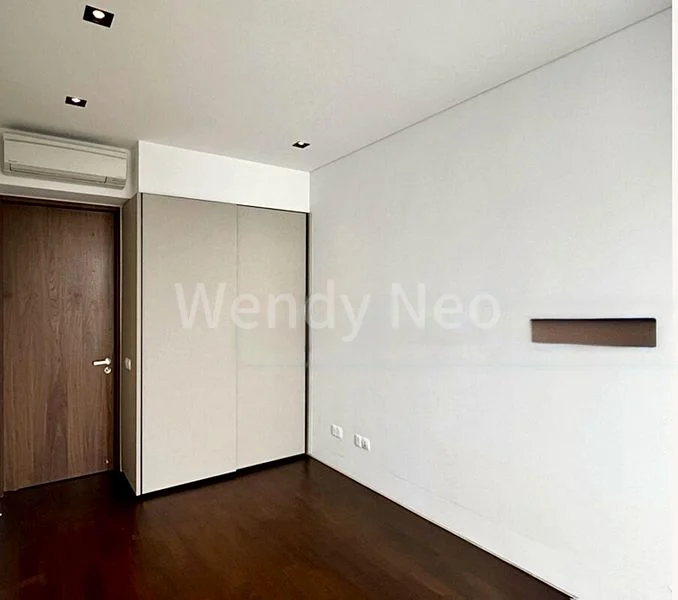 5 Bed Semi-Detached House (Landed) for Rent in  Dunearn Estate - Image 9