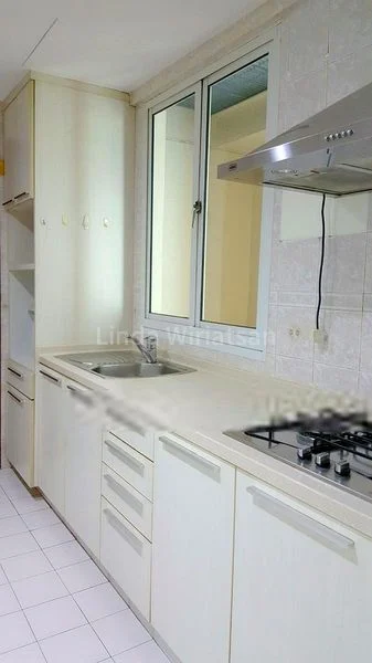 3 Bed Condo for Rent in Parkshore - Image 6