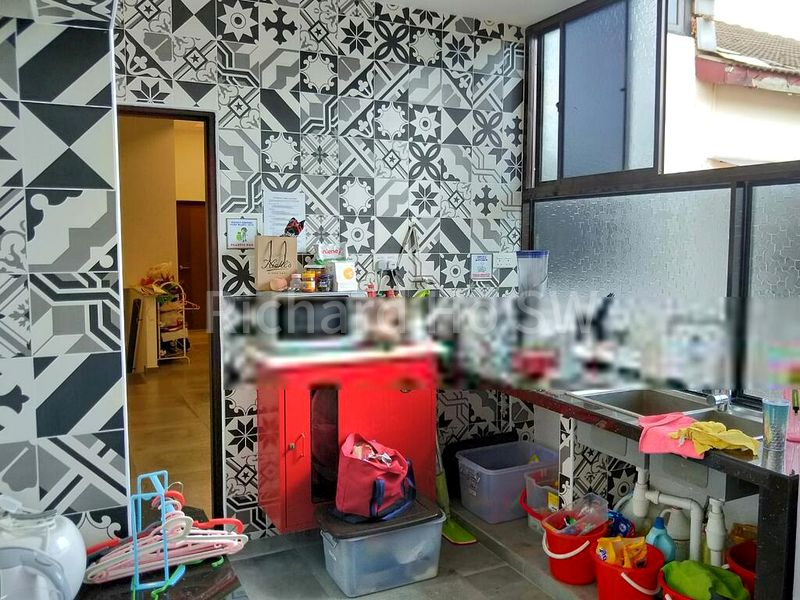 Shop / Shophouse for Sale: Shop with Residential on Level 2 - Image 2