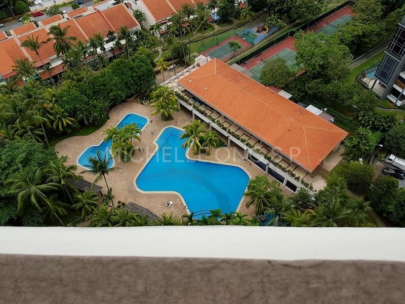 3 Bed Condo for Rent in  Ridgewood Condominium / Ridgewood - Image 9