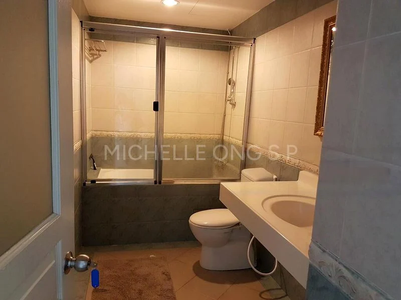 3 Bed Condo for Rent in  Ridgewood Condominium / Ridgewood - Image 3