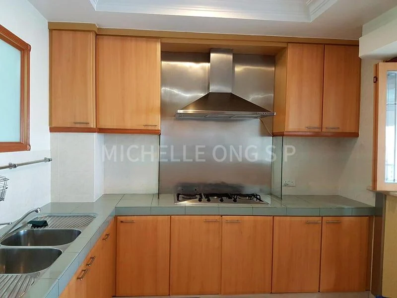 3 Bed Condo for Rent in  Ridgewood Condominium / Ridgewood - Image 10