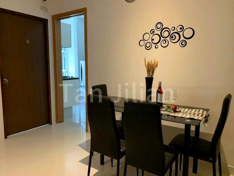 3 Bed Apartment (Condo) for Rent in  The Axis - Image 8