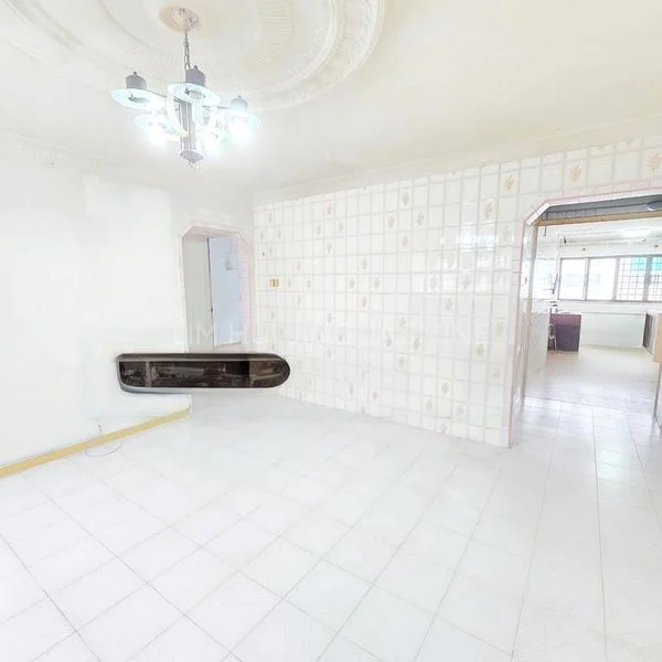 4 Room (4NG) HDB for Sale in  751 Yishun Street 72 - Image 1