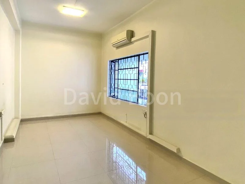 3 Bed Apartment (Condo) for Rent in  Tiong Bahru Estate - Image 2
