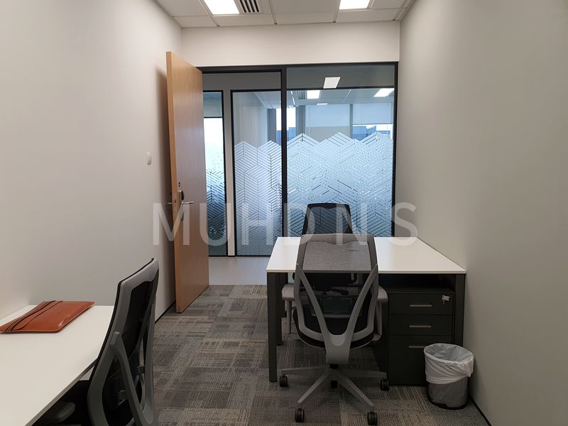 Office for Rent: MUST SEE! 3~4 PAX Suite, Nicely Fitted Serviced Office in PLQ 1 near MRT. - Image 14