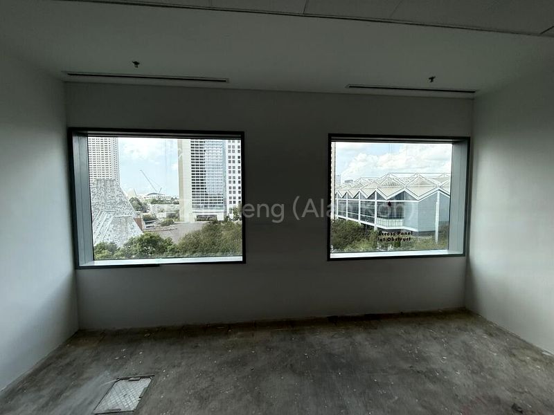 Office for Rent: Suntec City Tower - Image 4