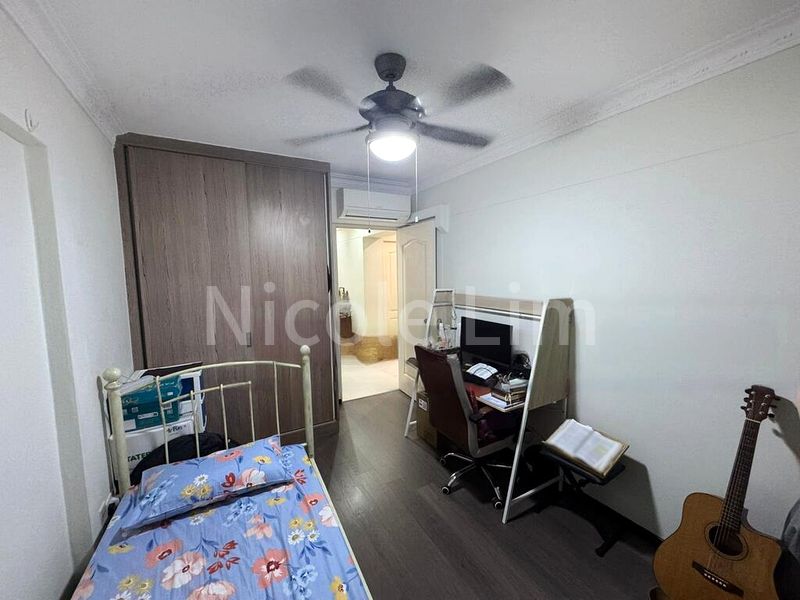 5 Room (5I) HDB for Sale in  290B Compassvale Crescent - Image 8