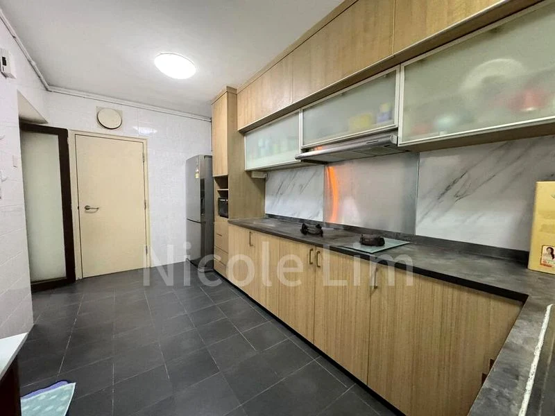 5 Room (5I) HDB for Sale in  290B Compassvale Crescent - Image 3