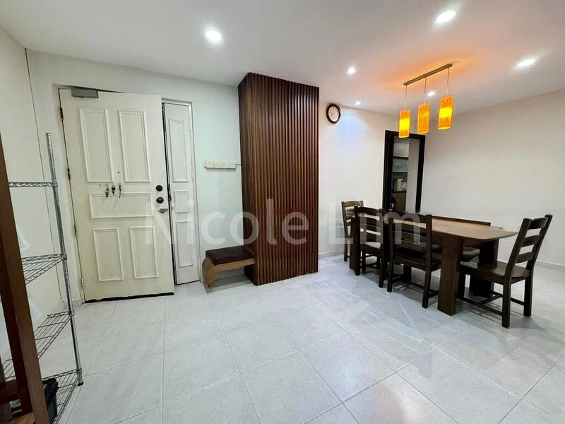 5 Room (5I) HDB for Sale in  290B Compassvale Crescent - Image 5
