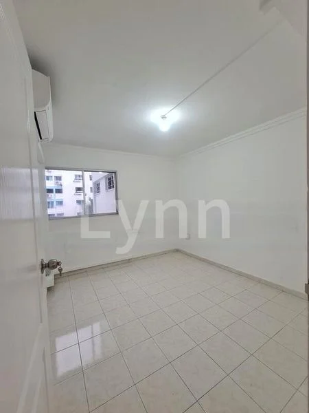 4 Room (4I) HDB for Rent in  75 Marine Drive - Image 4